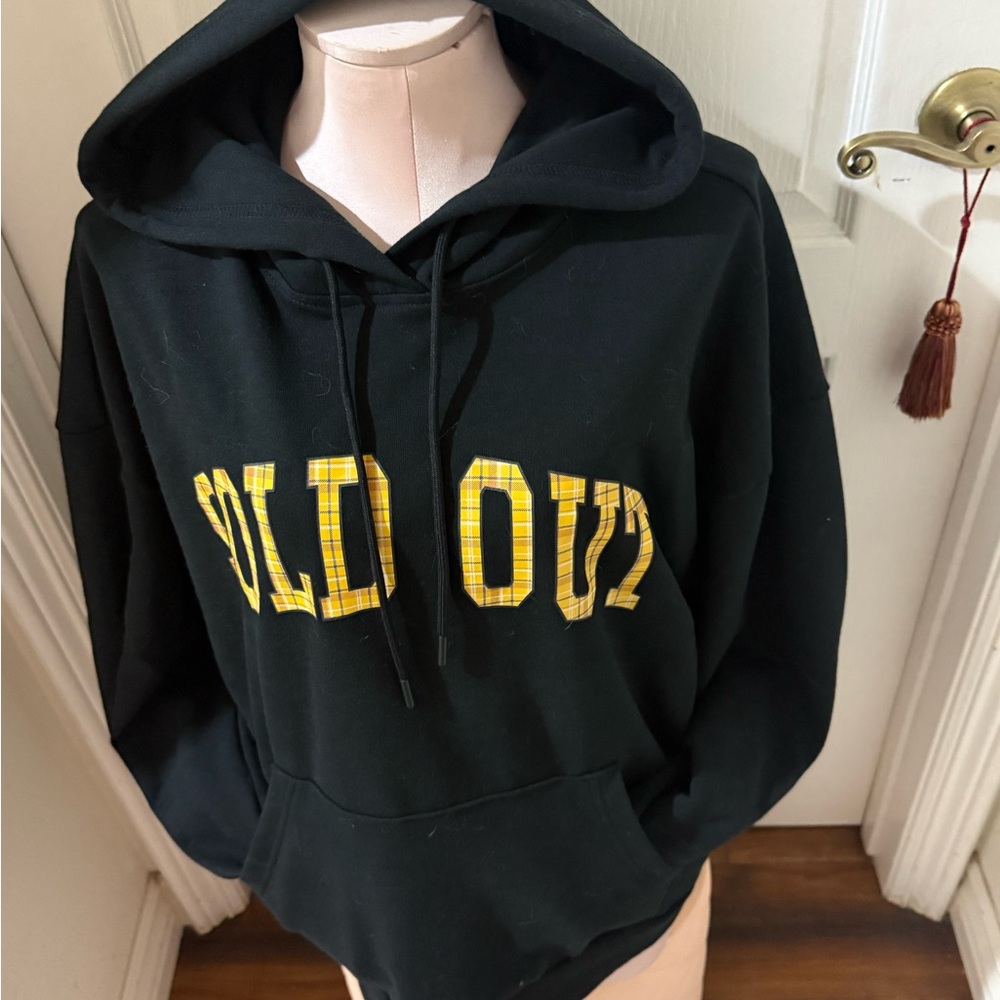 Original Use Black Hoodie - Picture 4 of 8